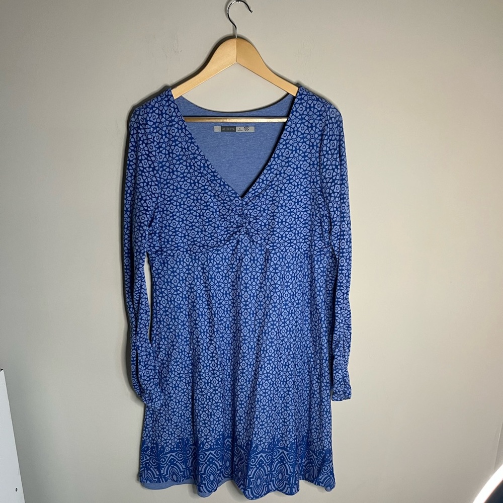 Athleta Blue Patterned Lounge Dress